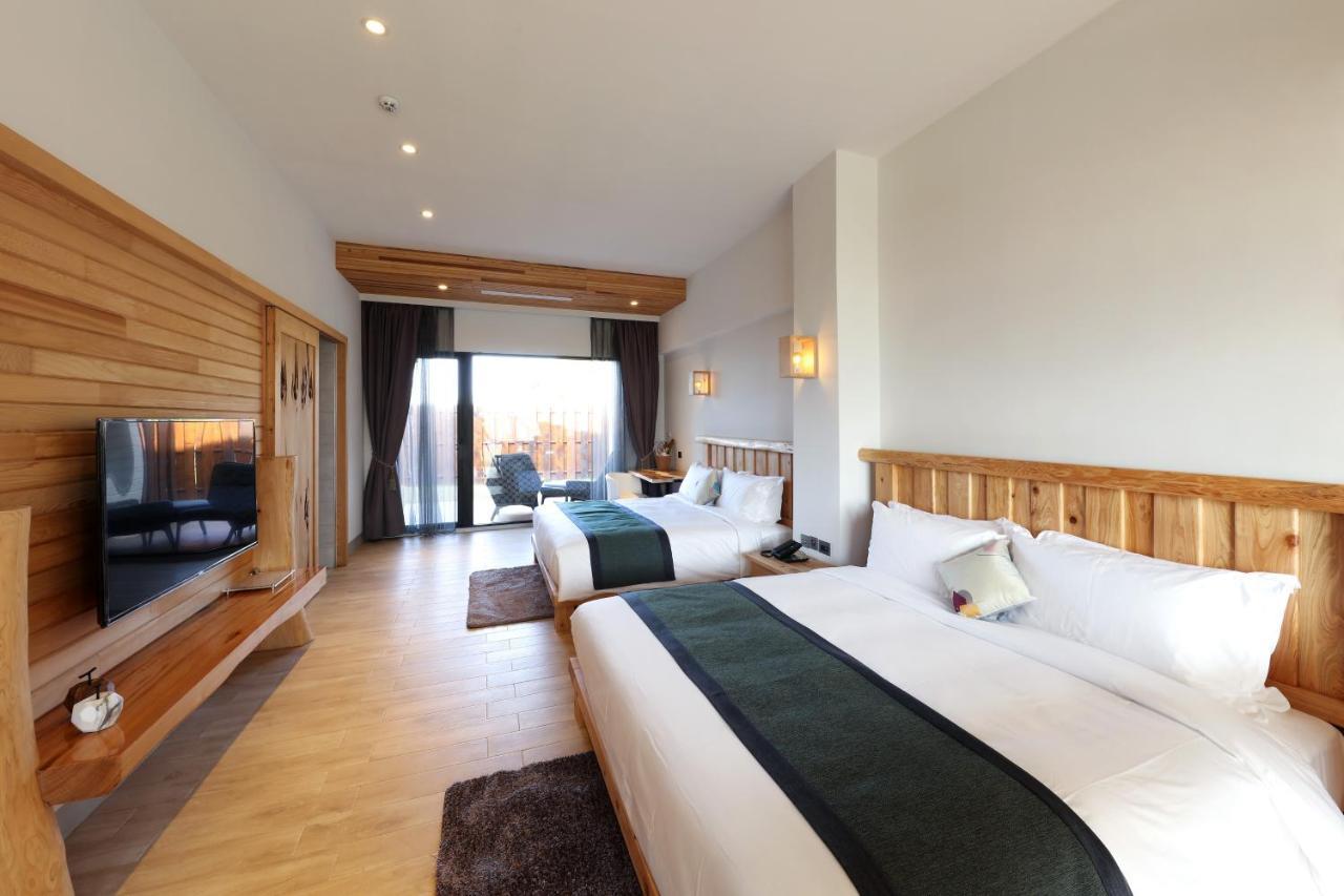 Skyebay Club Hotel Hengchun Exterior photo